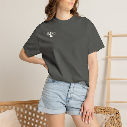 Graphic T-Shirt — Minimal Back Print "Follow Me"